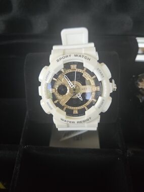 White and Gold Men’s Sport Watch - Activar Style